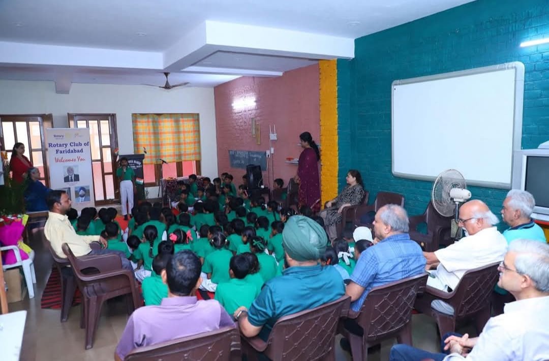 School gallery 11